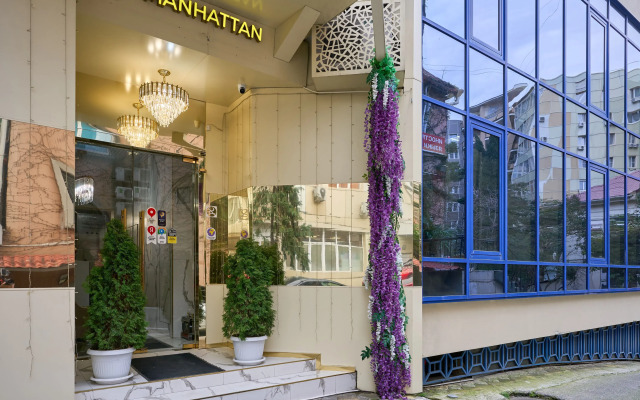 Manhattan Hotel