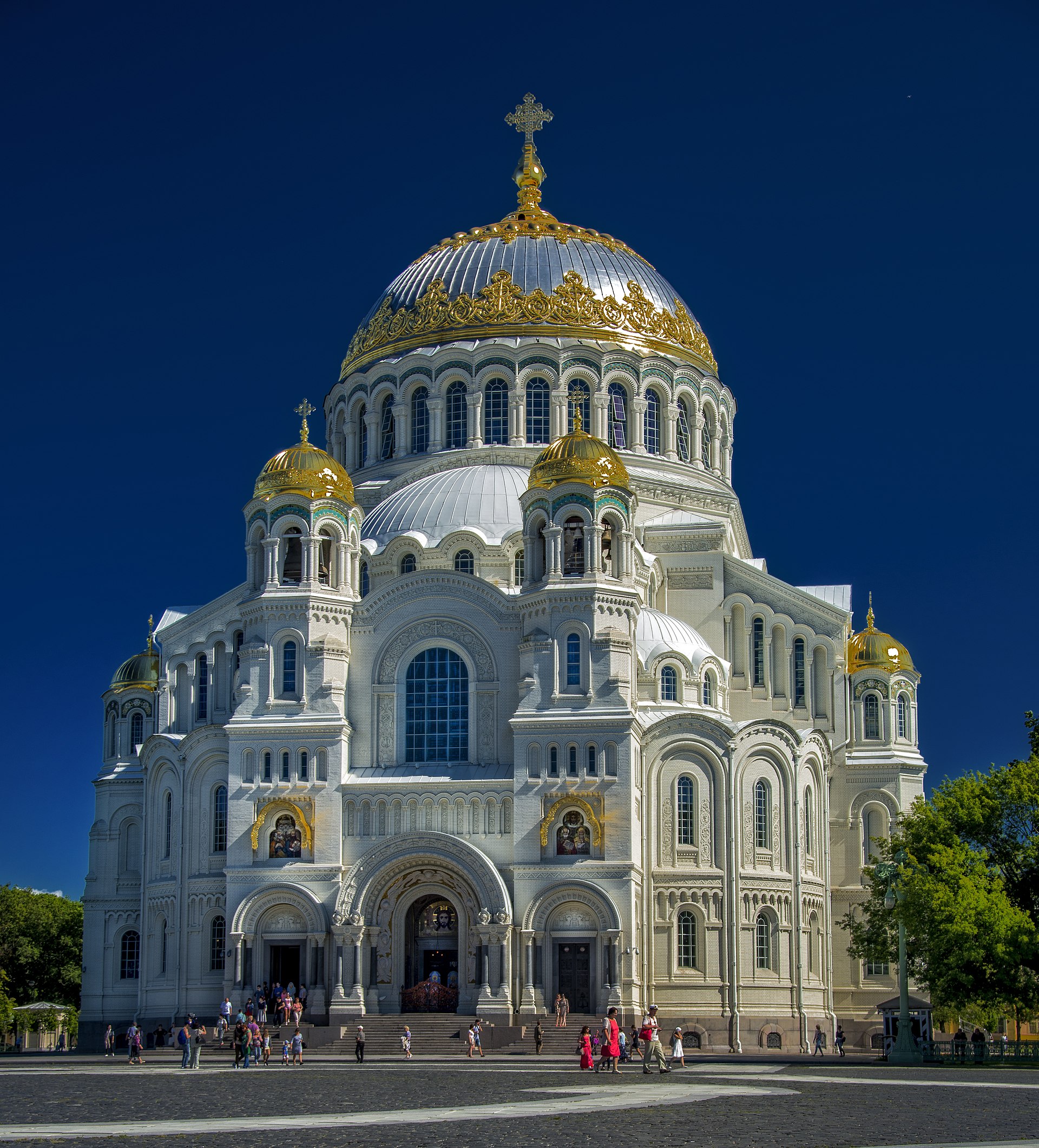 Kronstadt Naval Cathedral and Gulf Forts Day Trip